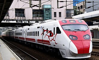 TRA TED2002 at Shulin Station 20121110.jpg