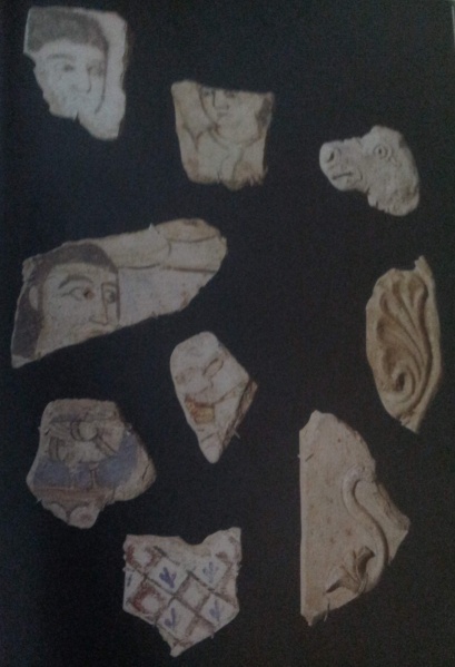 檔案:British Museum Harem wall painting fragments 1.jpg