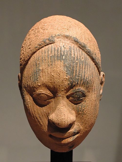 檔案:Ife sculpture Inv.A96-1-4.jpg